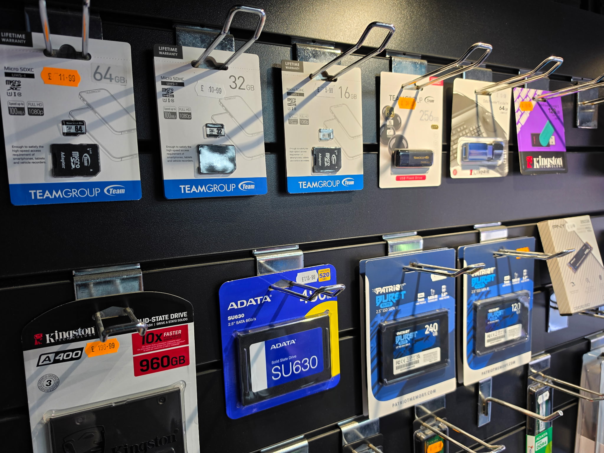 Internal and external SSD and memory cards for sale in a range of capacities
